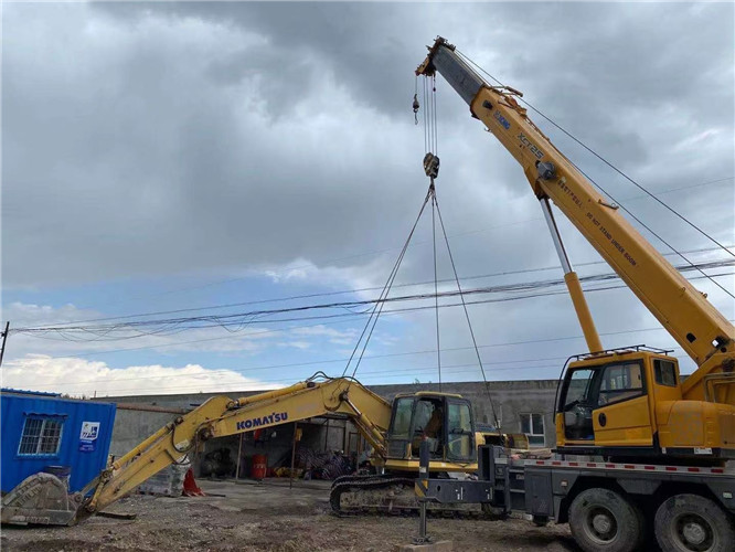 魏县25吨吊车的工作半径是多少？